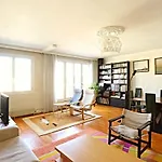 Beautiful Apartment Gobelins